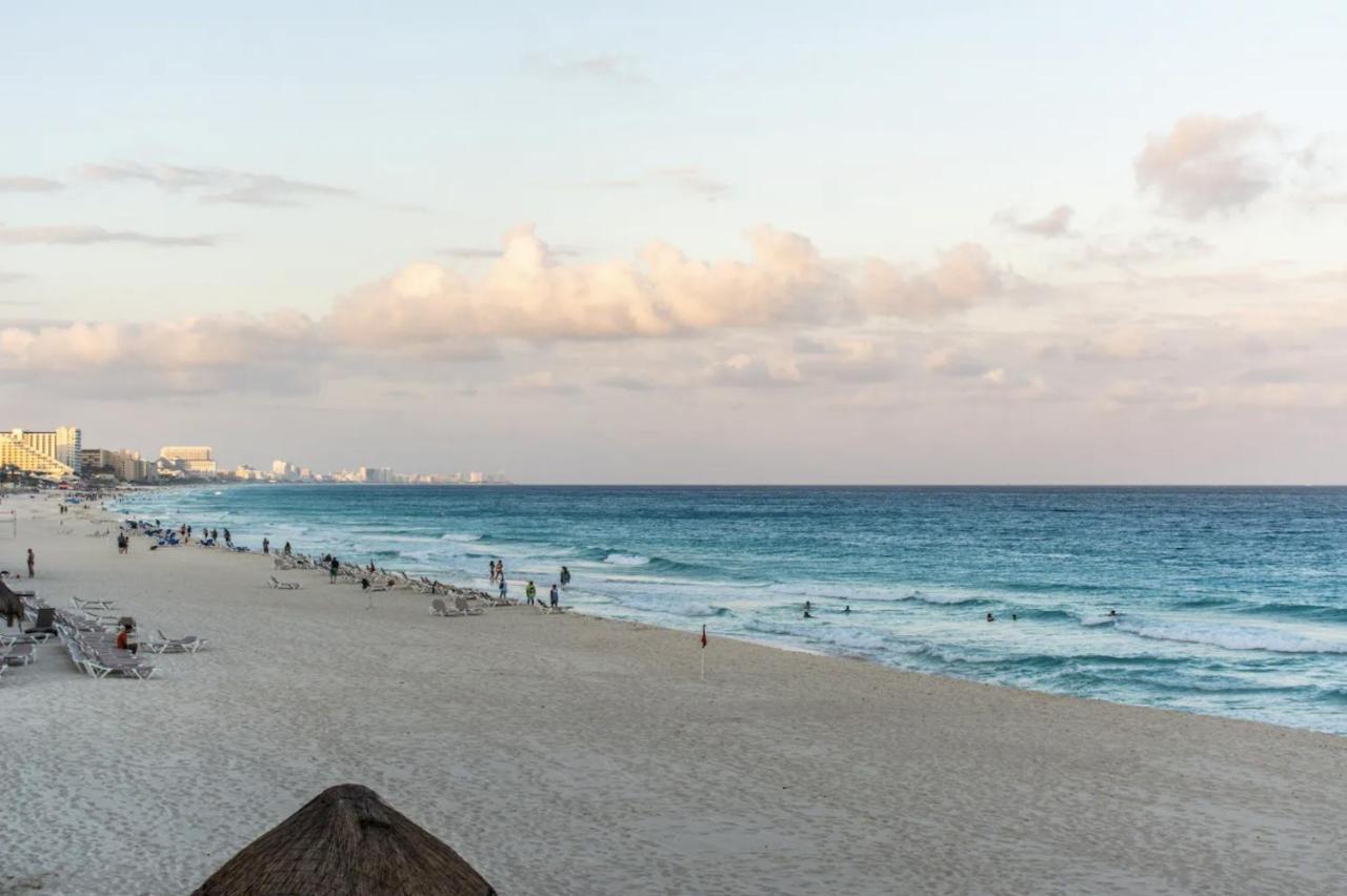Cancun Beach&Sunrise Bagian luar foto